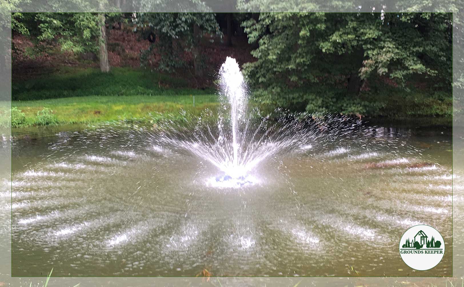 pond fountain 