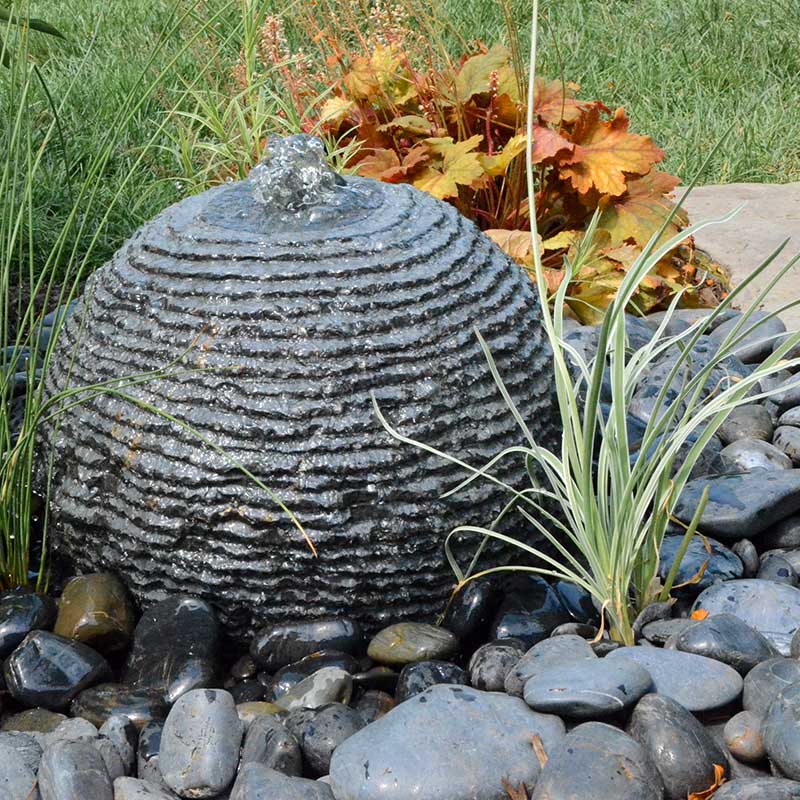 round water bubbler in fall